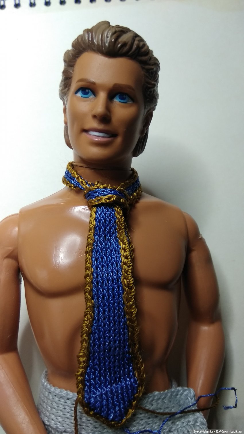 Небольшой полу-МК - вязаный галстук для Кена №2 (фото 5)