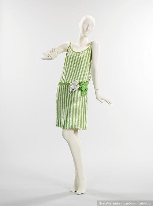 Вязаное платье, сумочка и шляпка для Барби