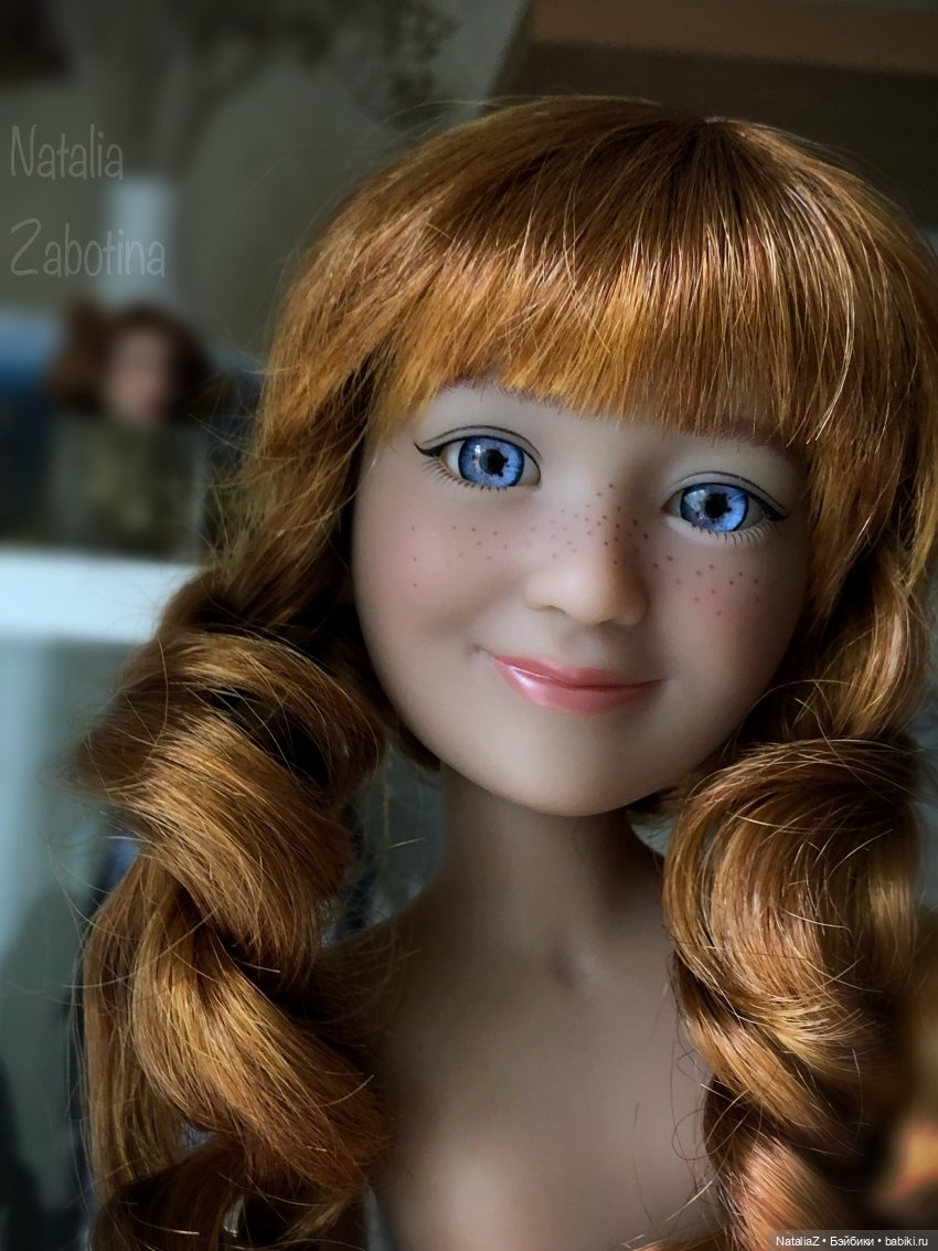 "Смешинка в глаз попала" — Дафна Ruby Red