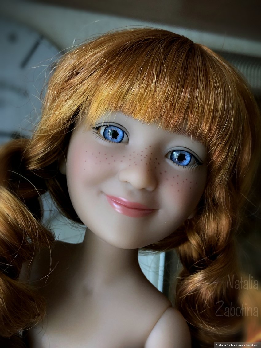 "Смешинка в глаз попала" — Дафна Ruby Red