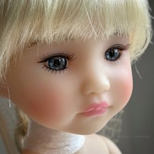 Абигейл Руби Ред (приклеены нижние ресницы) / Abigail Ruby Red