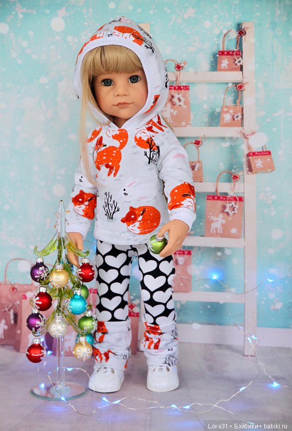 Байбии. Girl in Christmas outfit.