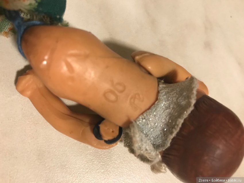 Помогите опознать — Опознание антикварных кукол: поиск по клейму (фото 2)
