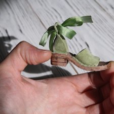 Встаньте, тапки... встаньте в ряд