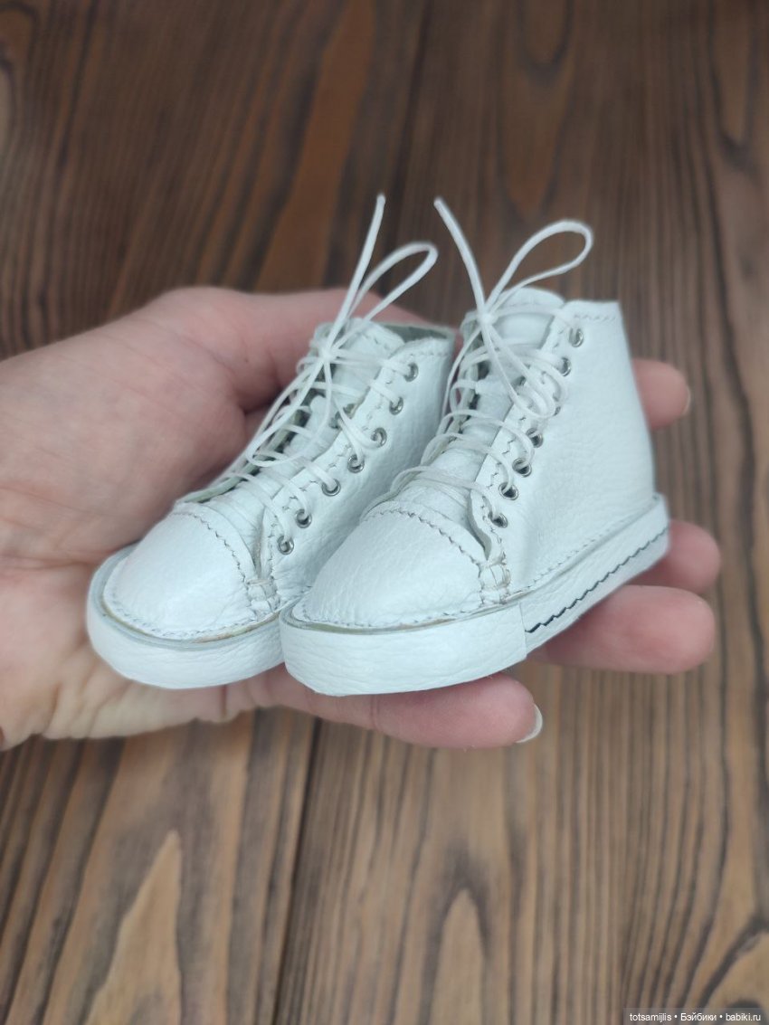 Totsamijlis — Занимаюсь изготовлением обуви, сумо