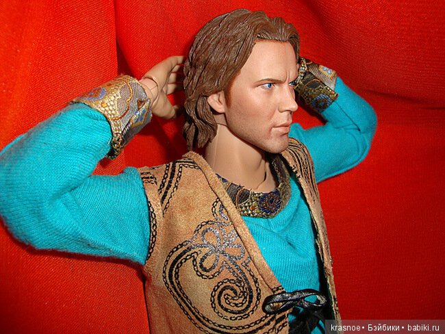 От тапочек до восточного наряда... Одевание базового экшена от Hot Toys