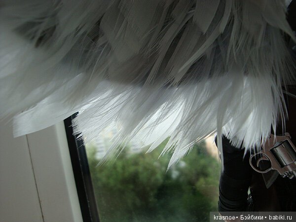 Крылья для ангела. Alice - Resident Evil: Afterlife movie. 1/6 от Hot Toys (фото 6)