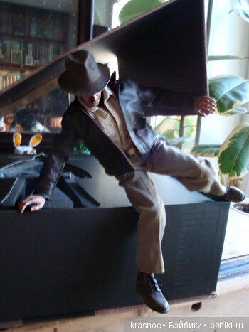 Индиана Джонс от Сайдшоу — Статуи и фигурки Sideshow (Сайдшоу): Premium Format (фото 2)