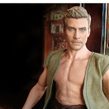 Базовый экшен от Hot Toys