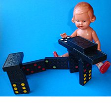 Во что мы с куклами играем? Во все! Домино. Немецкий винтаж