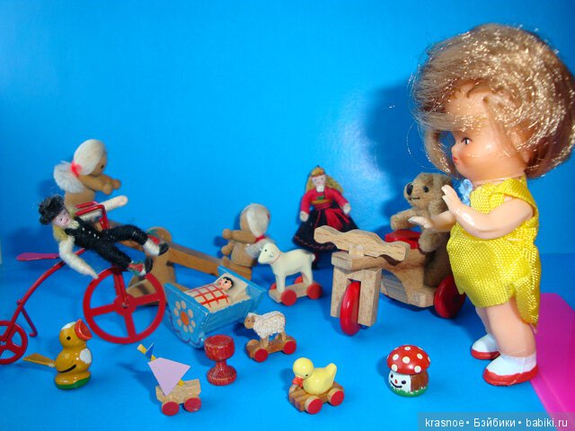 Во что мы с куклами играем? Во все! Настоящие игрушки