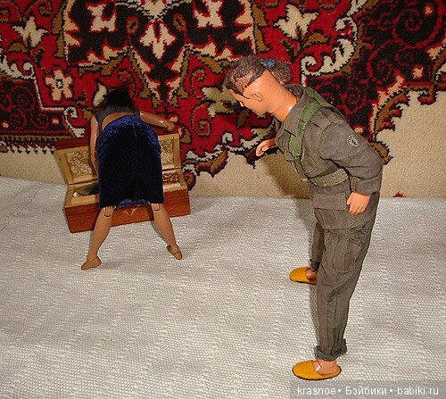 Базовая экшен от Hot Toys. Кубинка