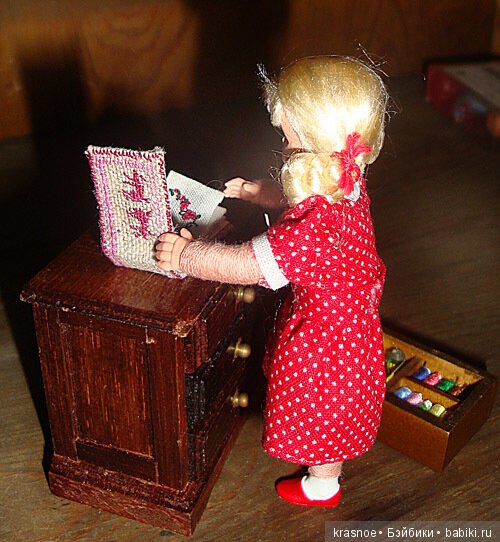 Микро. Вышивка — Аксессуары для кукол своими руками: идеи (фото 8)