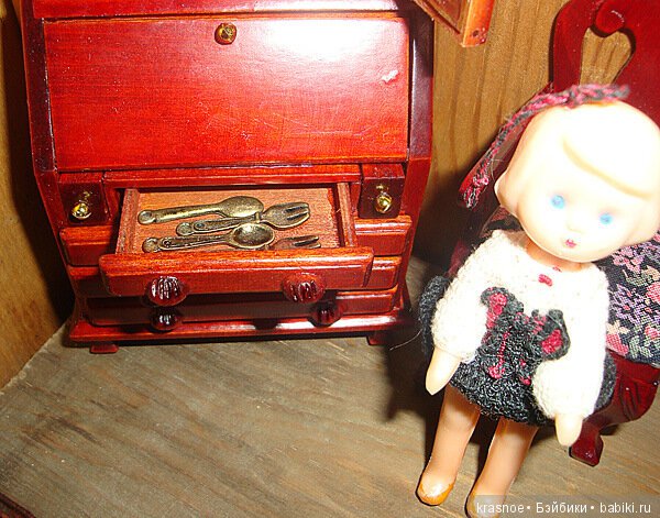 Сам себе "Квартирный вопрос". Выпуск четвертый. Многоэтажка для пупсиков. Этаж 3, классический, левая треть