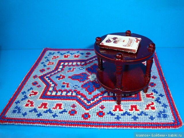 Коврик с антикварным рисунком крестом (фото 3)