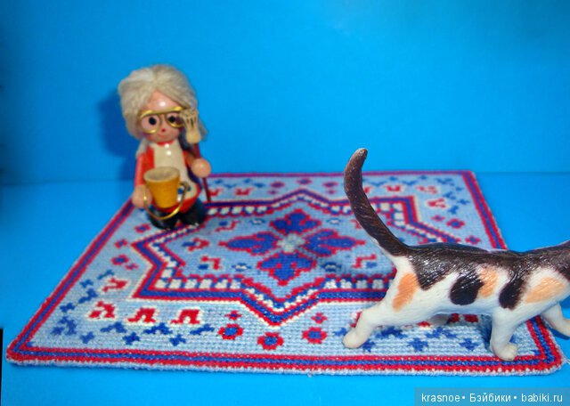 Коврик с антикварным рисунком крестом (фото 4)