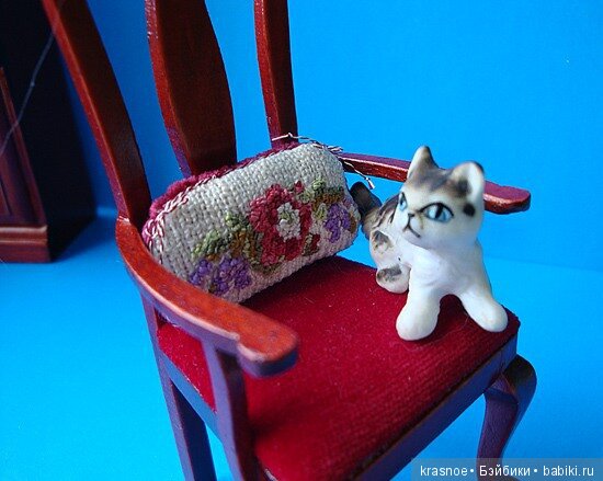 Микро. Имитация объемного шва berlinwoolwork в миниатюре 1:12 (фото 7)