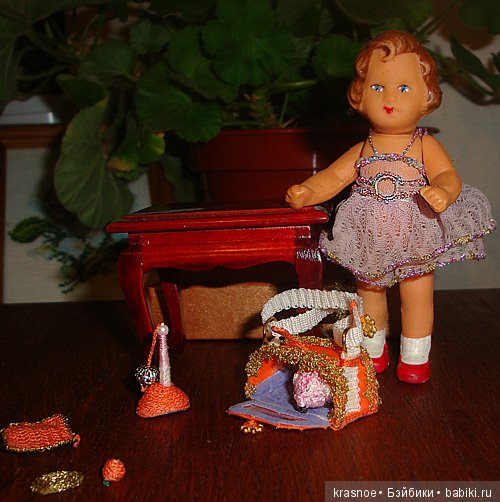 Во что мы с куклами играем? Минипига загоняем (фото 3)