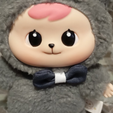 Милый пушистый зверек