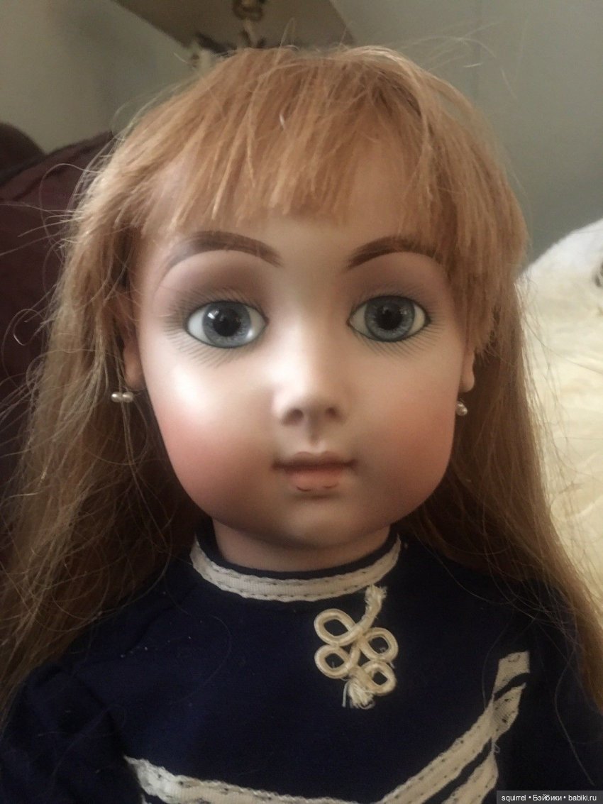 Реплики антикварных Жюмо Трист (печальная, длиннолицая)