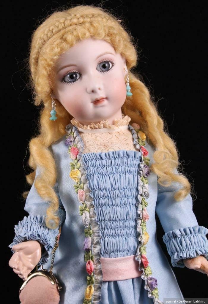 Реплики антикварных Жюмо Трист (печальная, длиннолицая)