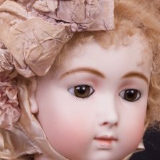 Реплики антикварных Жюмо Трист (печальная, длиннолицая)