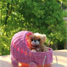 Коляска для кукол и мишек