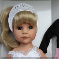Poupée nina rare gotz fao swartz à La Terrasse | Clasf jeux