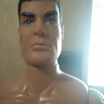 разжилась мужчиной