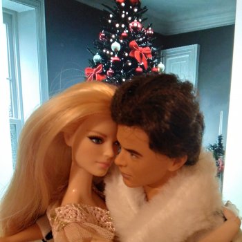 С рождеством Христовым! От Вики и Джеймса с любовью