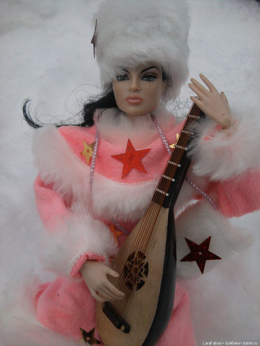 Зимняя прогулка в яблоневом саду с любимыми куклами (фото 5)