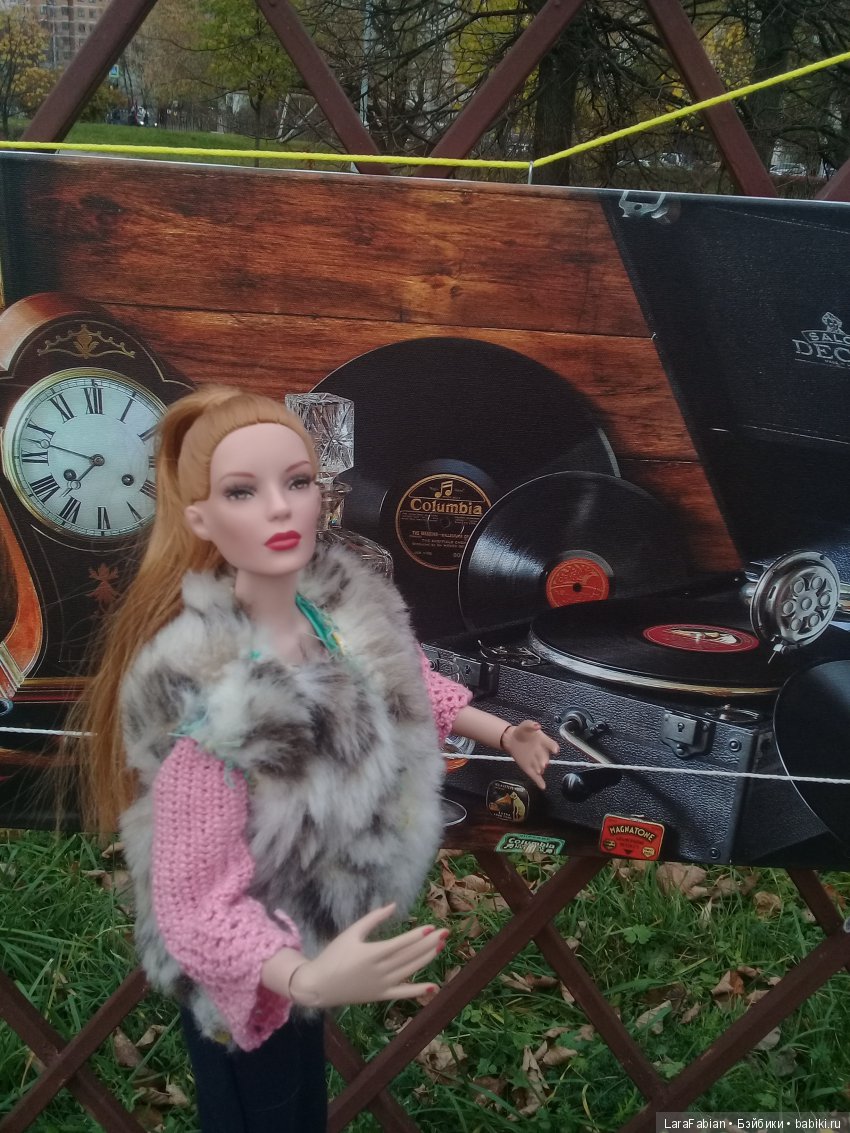 Субботняя прогулка Рании-аль-Фируз в Воронцовском парке (фото 5)