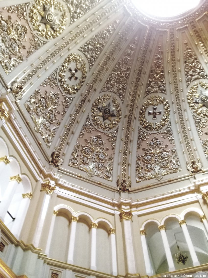 Шотландская гостья изучает столицу часть 2 (фото 3)