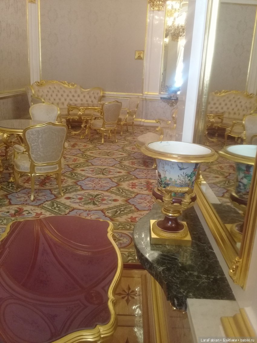 Шотландская гостья изучает столицу часть 4 (фото 7)