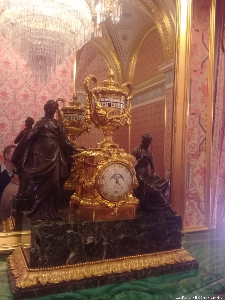 Шотландская гостья изучает столицу часть 4