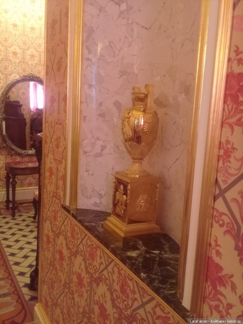 Шотландская гостья изучает столицу часть 4