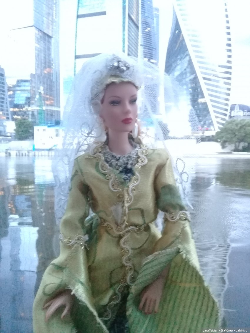 Вечерняя Москва для кукол