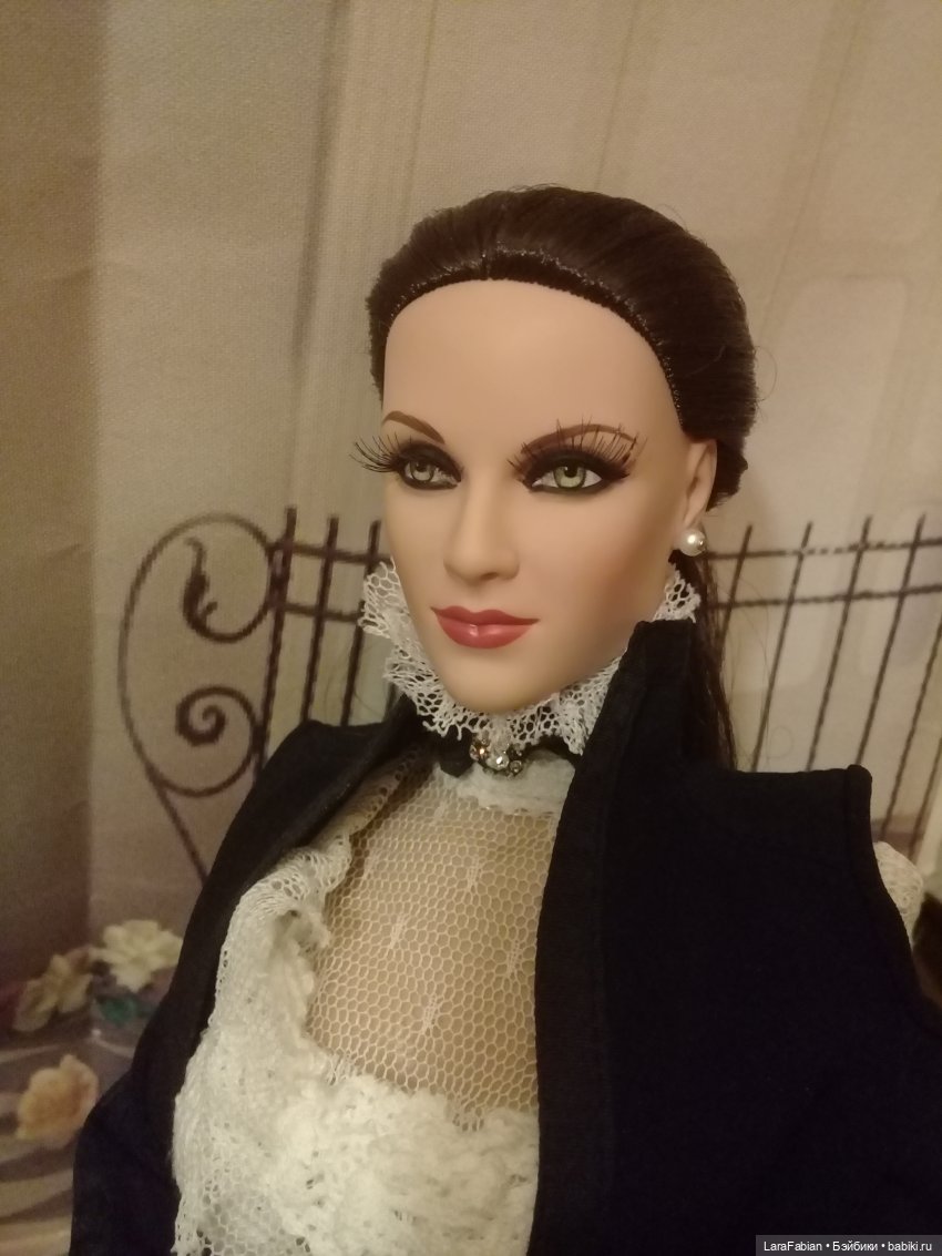 Подарок мужа на Новый год. Приезд Махидевран