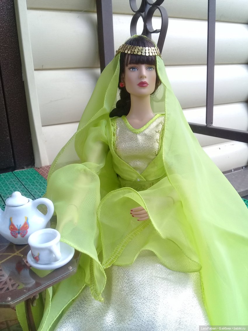 Подарок в стиле ампир — Мебель для кукол и домиков: фото (фото 6)