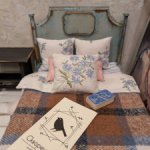 Винтажная кровать