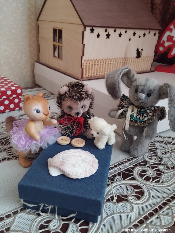 Как малыши коробочку открывали (фото 2)