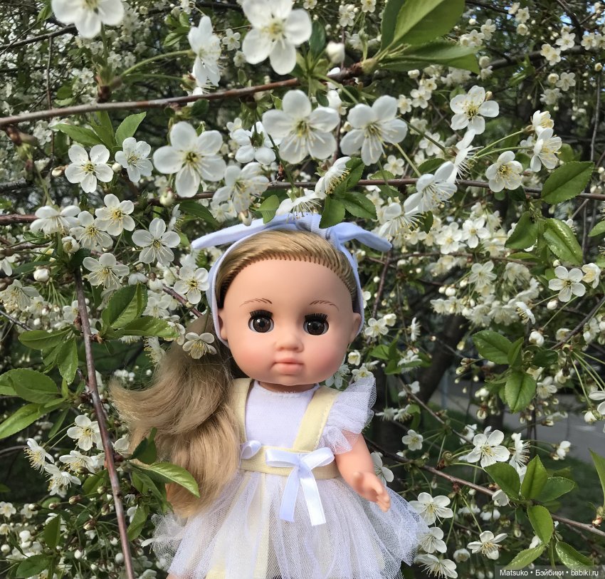 Небольшая прогулка — Российские куклы Весна (фото 3)