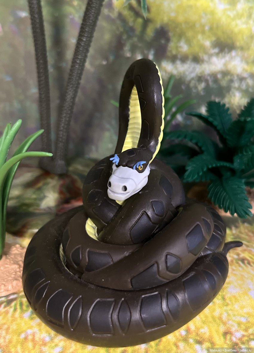 Новогодняя телепрограмма. В мире животных 🐍