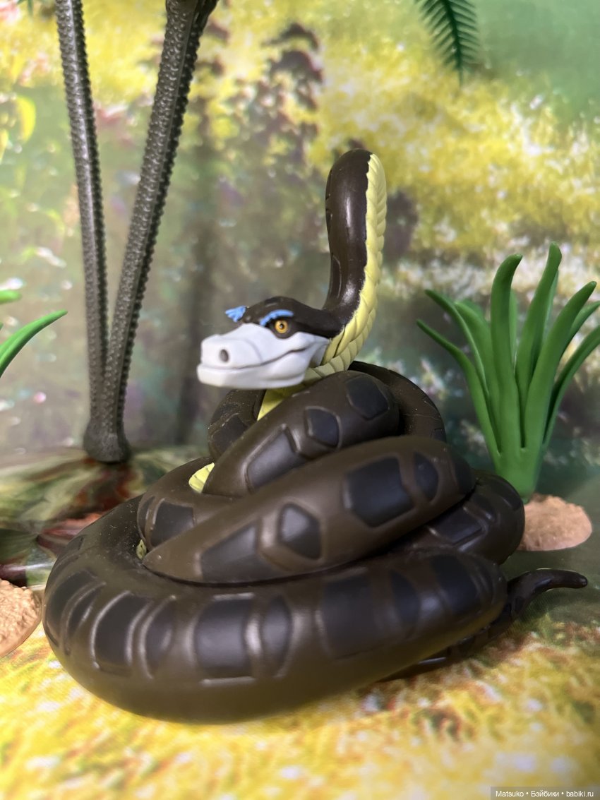 Новогодняя телепрограмма. В мире животных 🐍