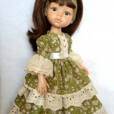 Длинное платье для Паола Рейна