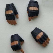 Кисти от фулсетной экшенки 1/6 Verycool Кисти от фулсетной экшенки 1/6 Verycool