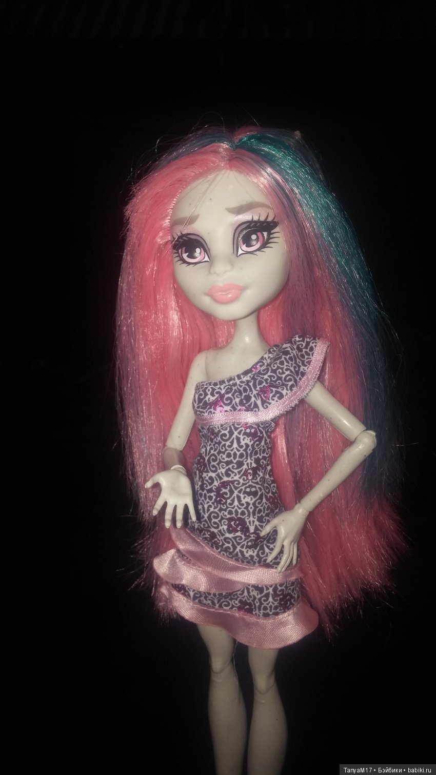 Грустная горгулья. Потому что, есть из-за чего грустить( (фото 6)