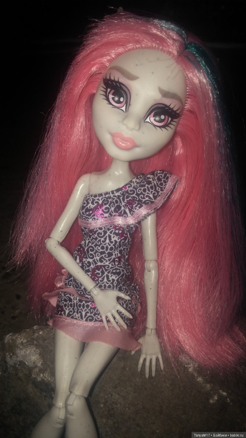 Грустная горгулья. Потому что, есть из-за чего грустить( (фото 10)