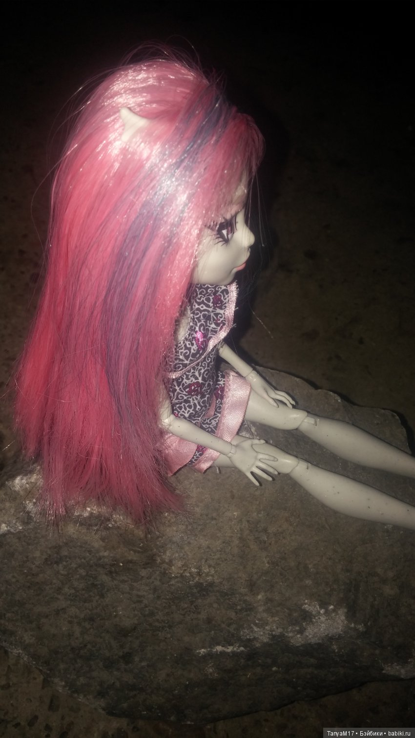 Грустная горгулья. Потому что, есть из-за чего грустить( (фото 8)