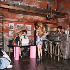 Айриш паб 'Foxhole'. Части интерьера